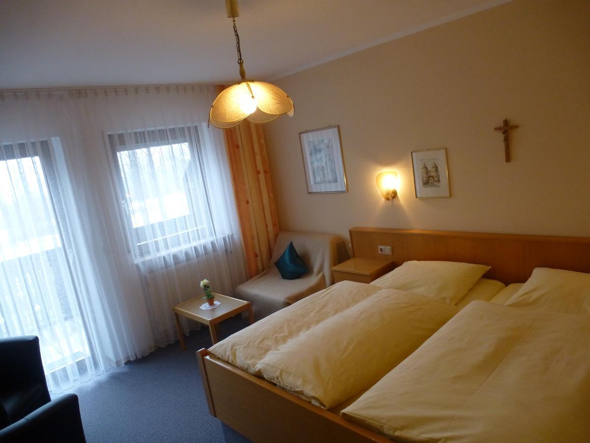 Hotel-Gasthof "Zum Bartl" ズルツバッハ・ローゼンベルク エクステリア 写真