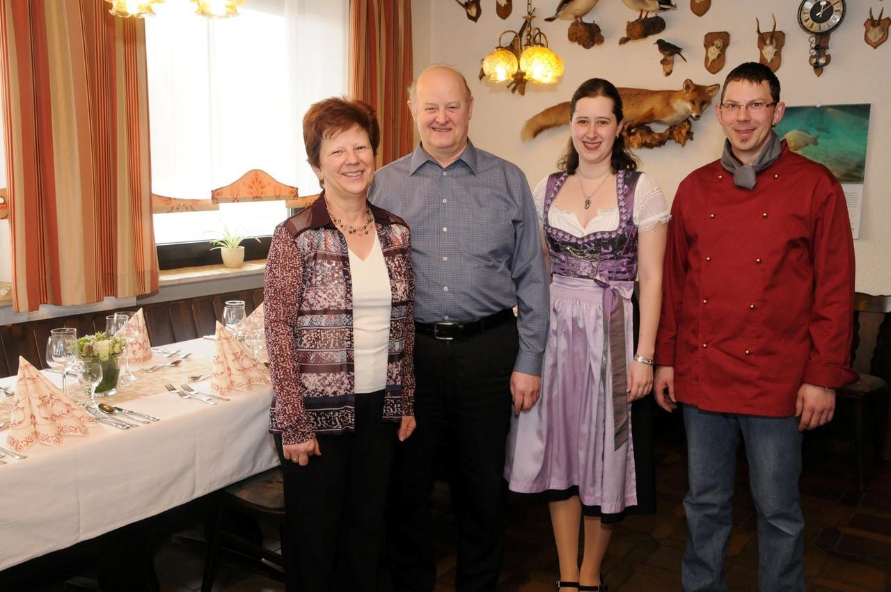 Hotel-Gasthof "Zum Bartl" ズルツバッハ・ローゼンベルク エクステリア 写真